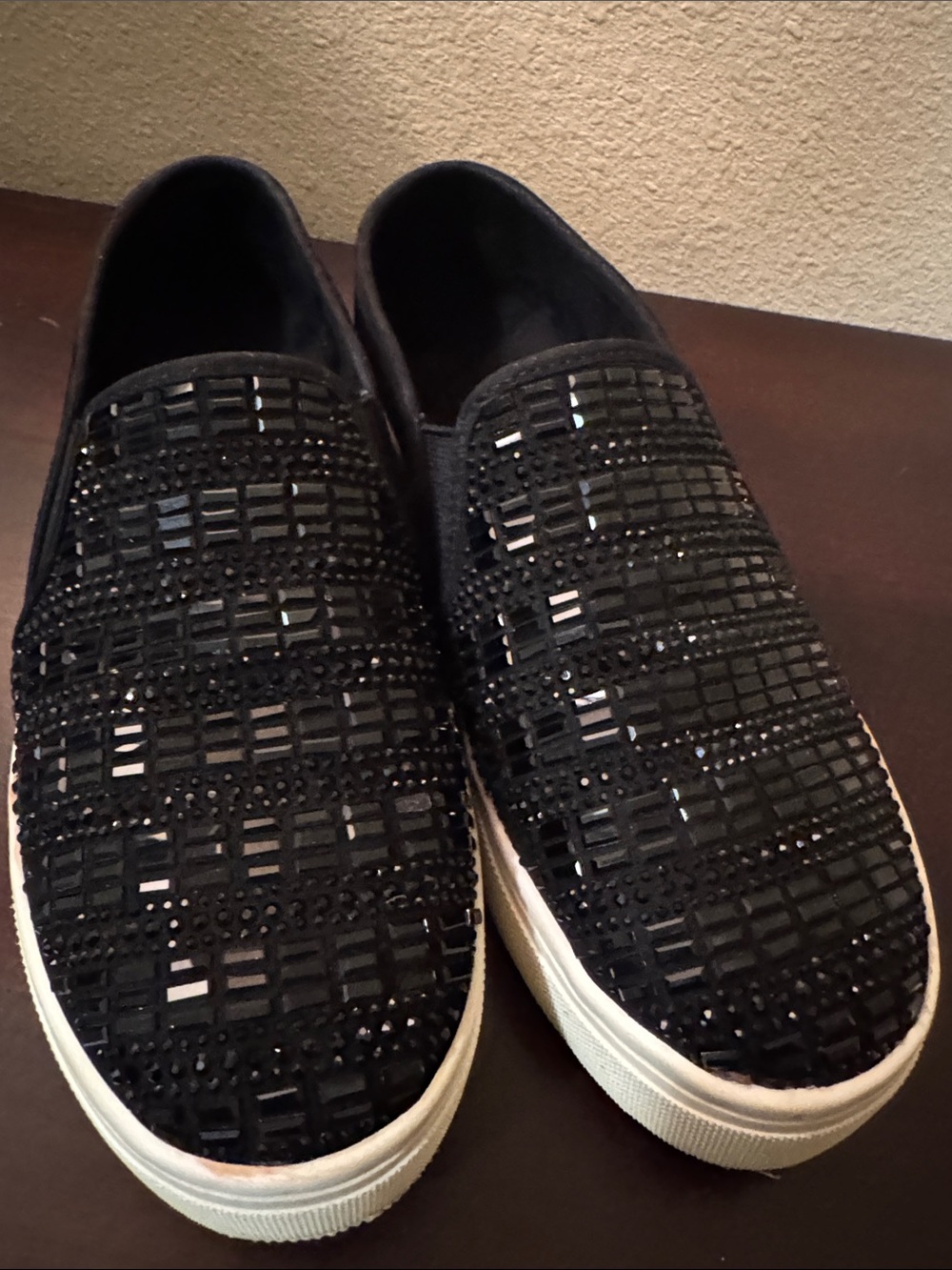 Gianni Bini Black Embellished Slip-On Sneakers Woman 5.5 comfortable